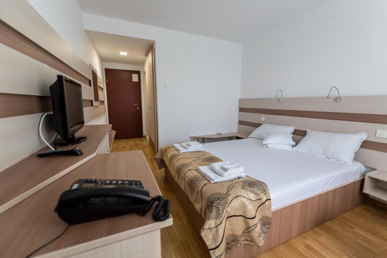 Hotel Capitol Юпітер Екстер'єр фото
