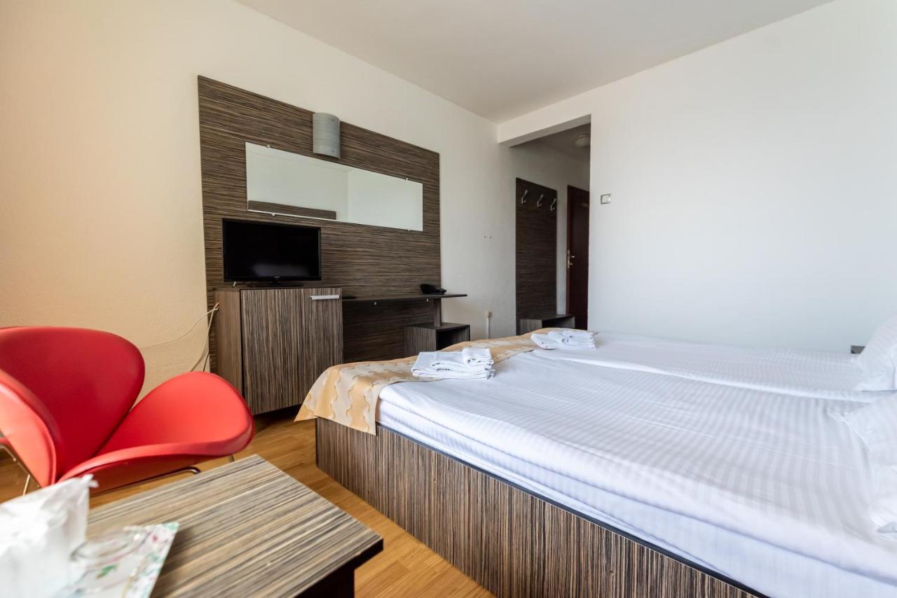 Hotel Capitol Юпітер Екстер'єр фото