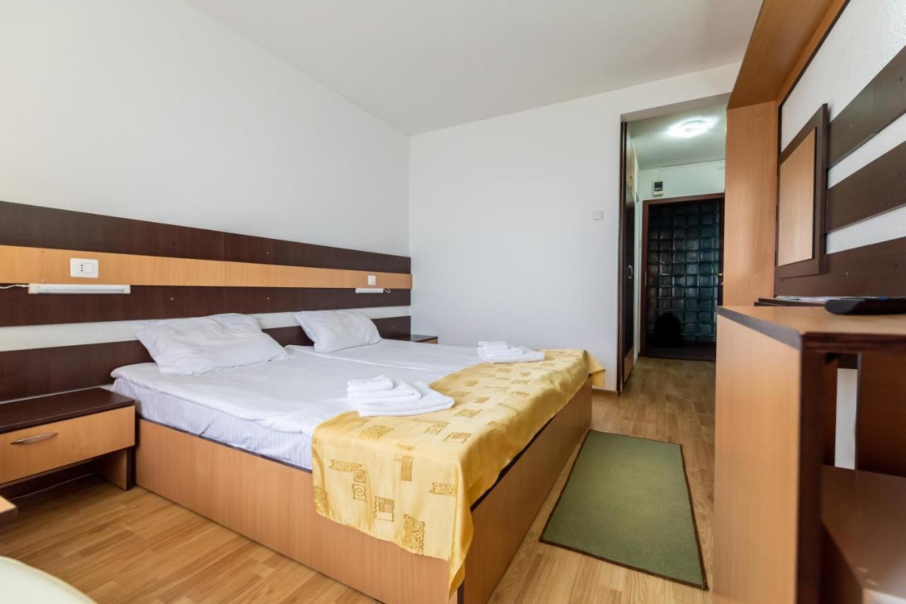 Hotel Capitol Юпітер Екстер'єр фото