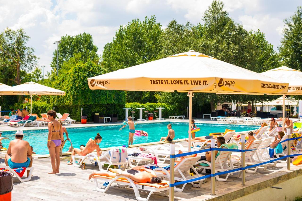 Hotel Capitol Юпітер Екстер'єр фото